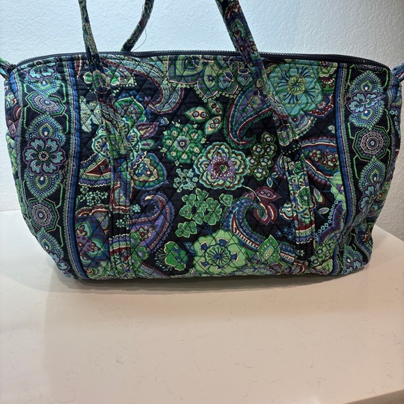 Vera Bradley Large Duffle - Picture 1 of 11